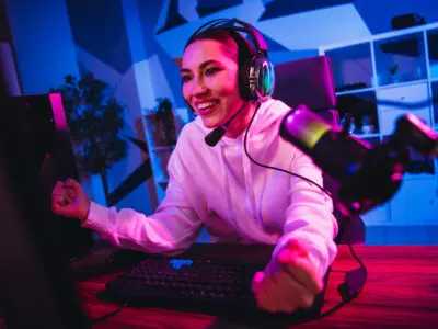 co-streaming